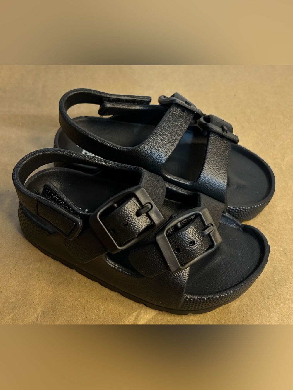 Jumping Beans Strap Back Black Sandals Baby Size Small (5/6)